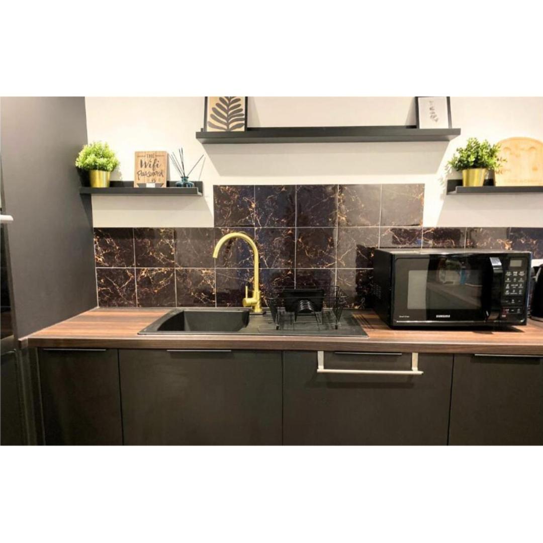 Stunning Stay 6 Minutes From Nec And Birmingham Airport Solihull Exterior photo